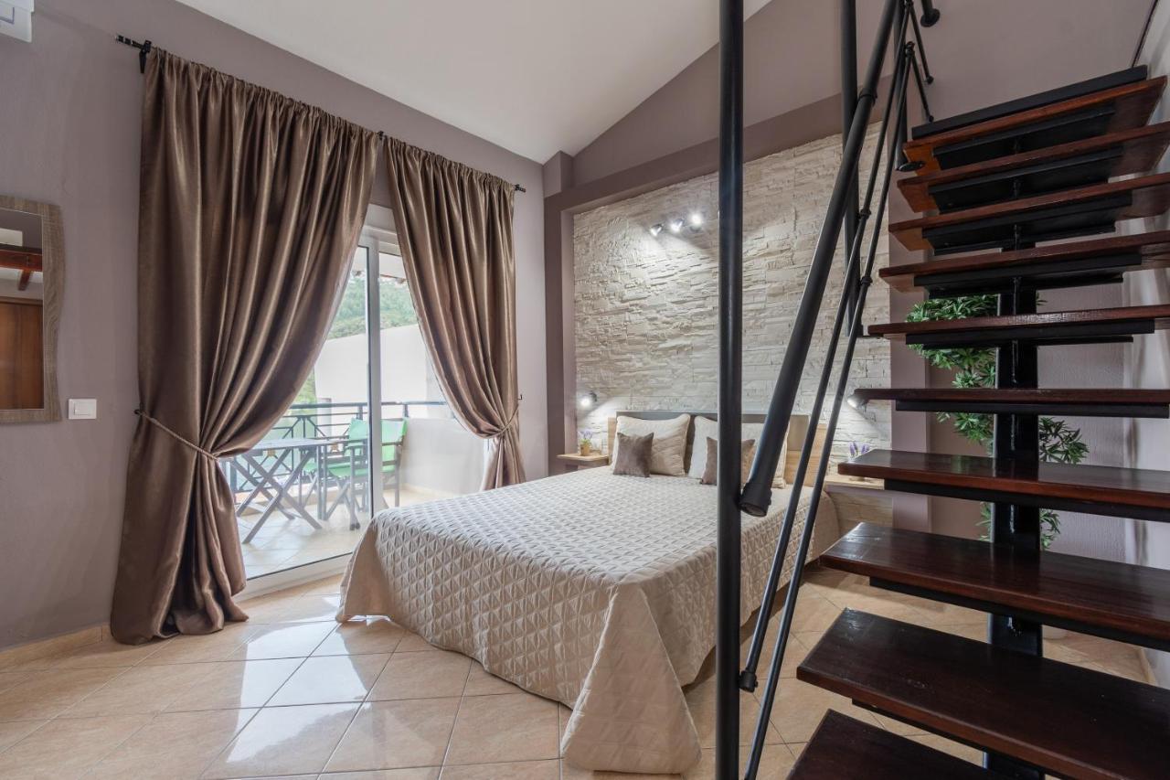 Studios Diogenis Porto Koufo Extérieur photo