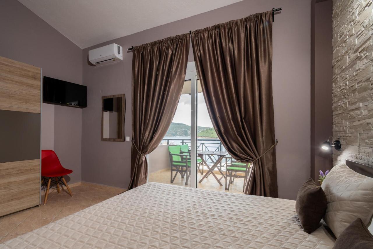 Studios Diogenis Porto Koufo Extérieur photo