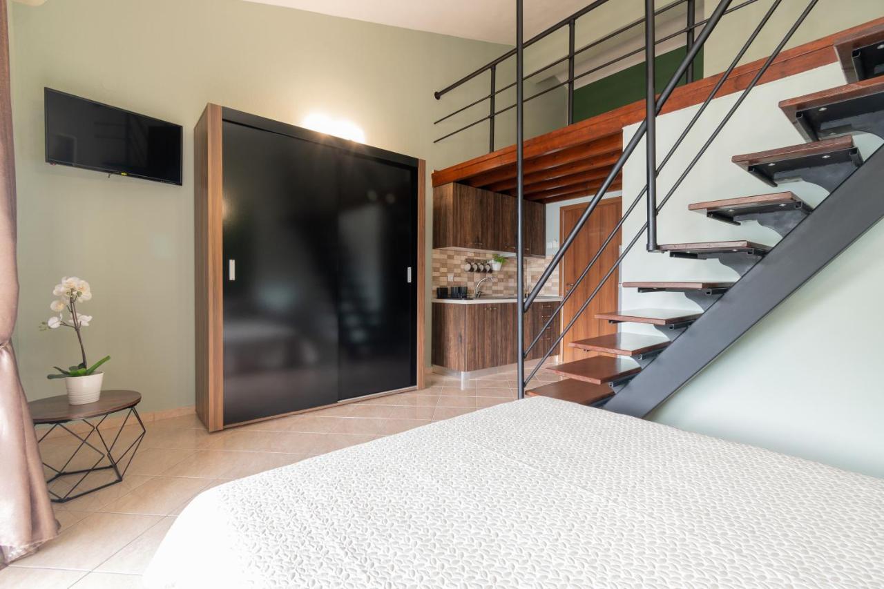 Studios Diogenis Porto Koufo Extérieur photo